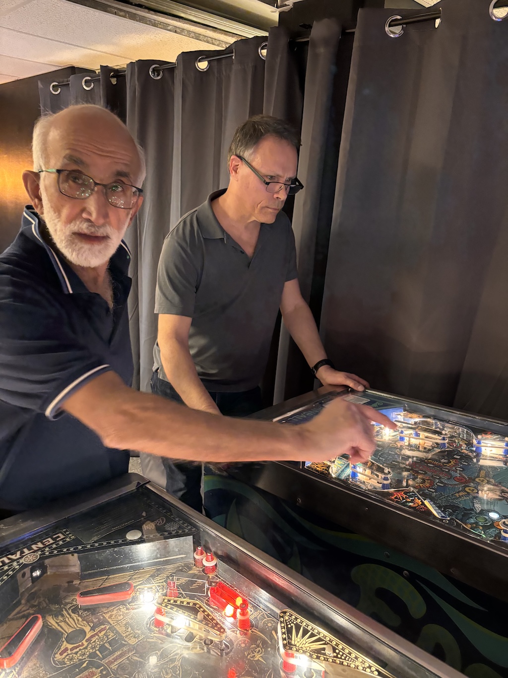 ABB på AW hos Flipperklubben – en kväll full av skratt, flipper och gemenskap